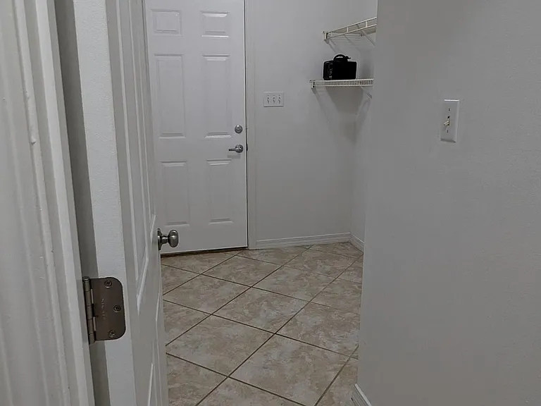 3892 Mesa Rd — Photo 10