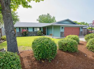 3047 Paul Cir, Medford, OR 97504