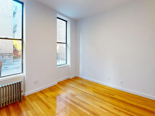 692 9th Avenue image 1 of 6