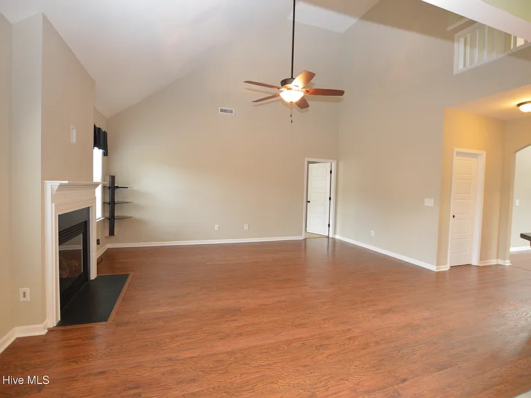 115 Pamlico Dr — Photo 11