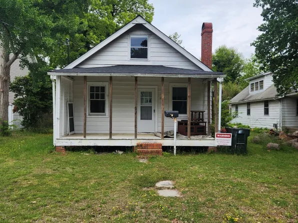 222 N 5th St, Hampton, VA 23664