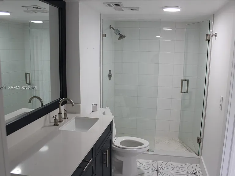 955 Egret Cir #310 — Photo 6