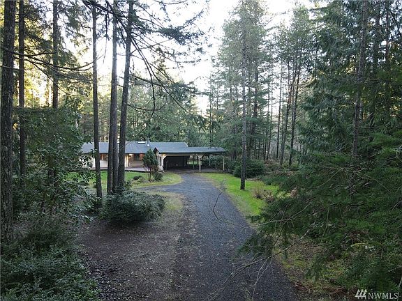 3rd image of 3530 Camp Ln NW
