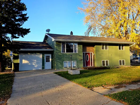 610 2nd Ave N, Wheaton, MN 56296