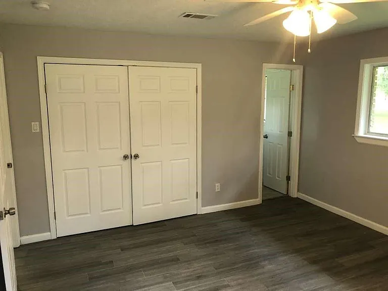 3515 Elm Dr — Photo 10
