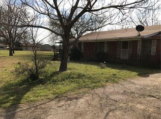 104 S Jesse Lee St, Kemp, TX 75143