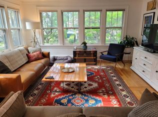 1670 Laurel Ave APT 4, Saint Paul, MN 55104