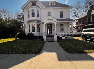 186 Buckingham St, Springfield, MA 01109