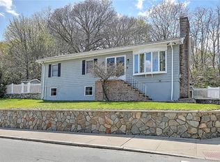 200 Ortoleva Dr, Providence, RI 02909