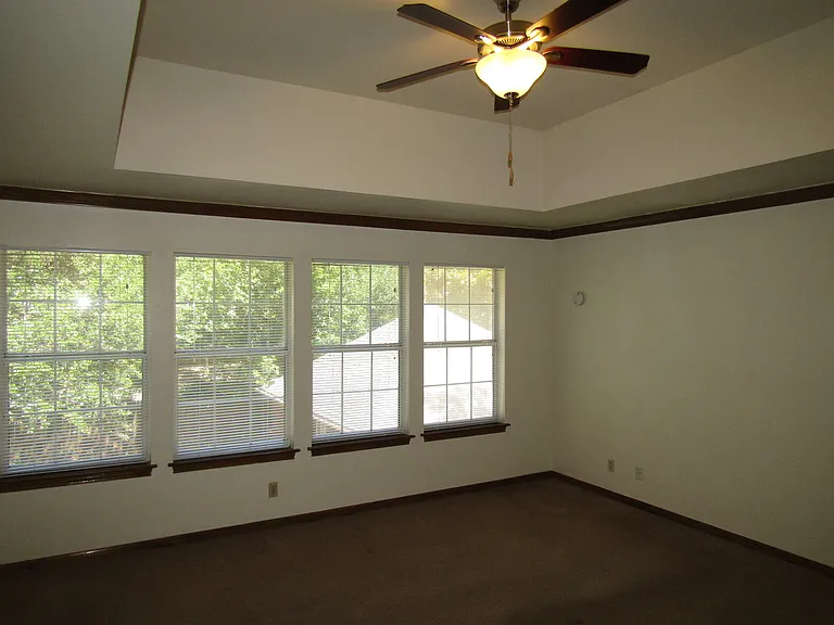 6106 John Chisum Ln — Photo 42