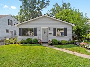 82 E Hudson Ave, Madison Heights, MI 48071