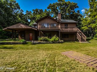 607 Jefferson St, Ingleside, IL 60041