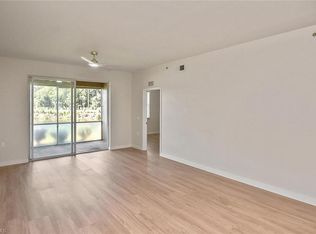 3830 Sawgrass Way APT 2914, Naples, FL 34112