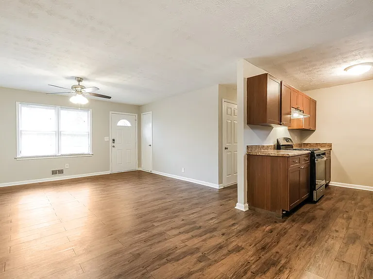 4150 Rocky Face Dr — Photo 7