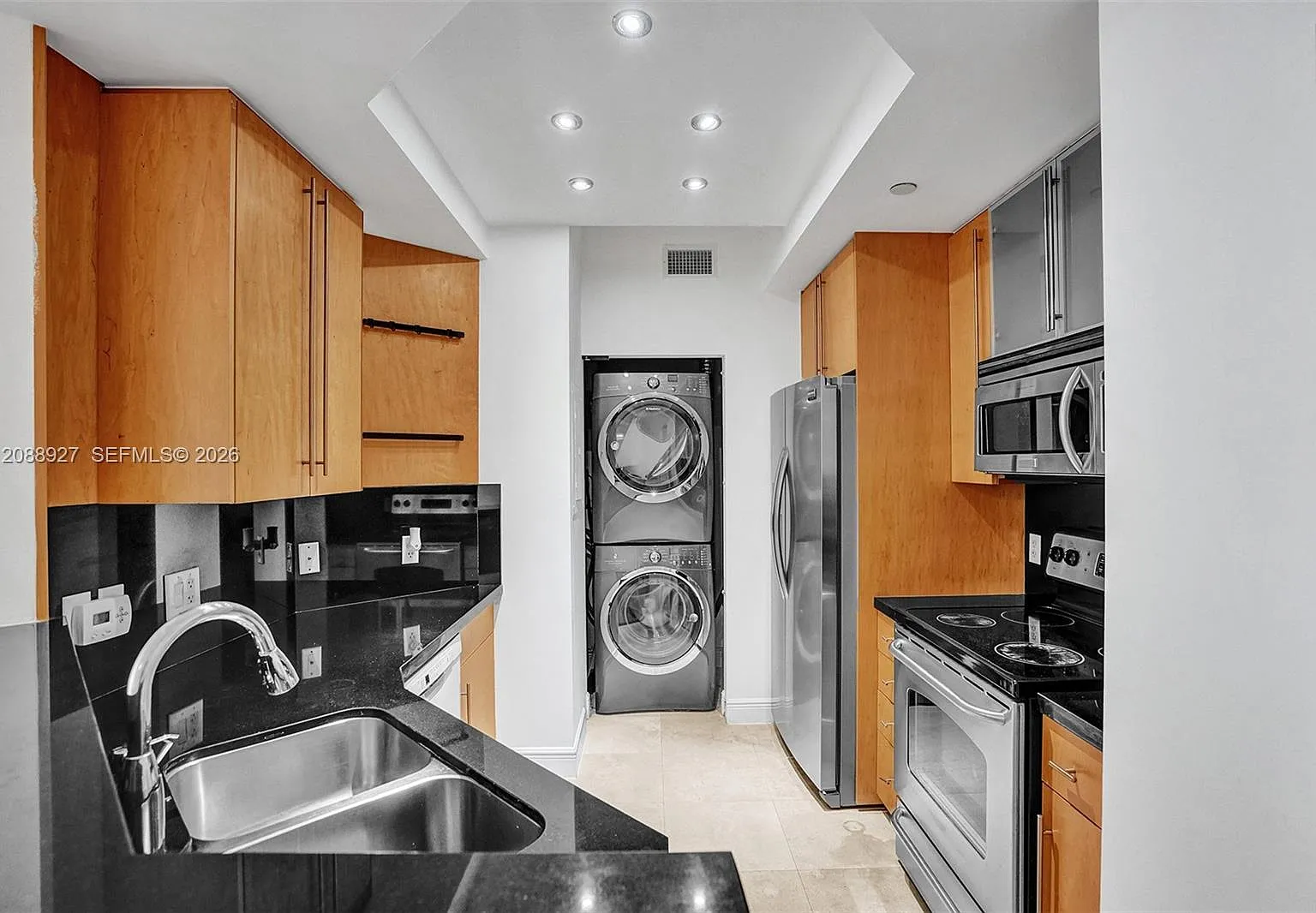 One Tequesta Point Condo — Photo 3
