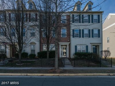 20349 Vermeer St, Ashburn, VA, 20147