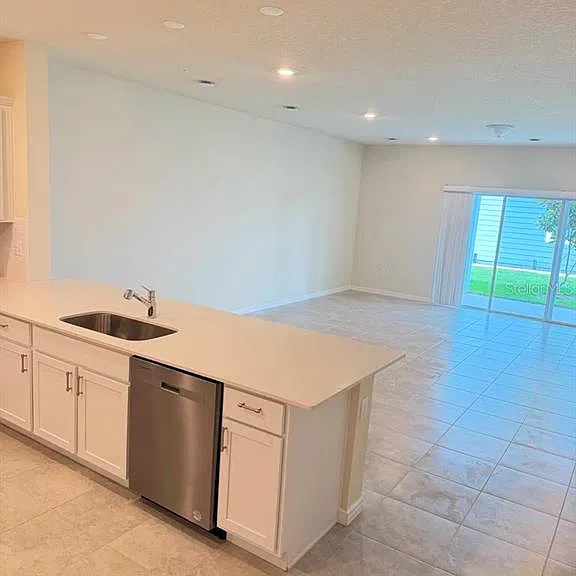2817 Bright Bird Ln — Photo 4