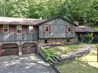 5 Hillcrest Ave, South Deerfield, MA 01373