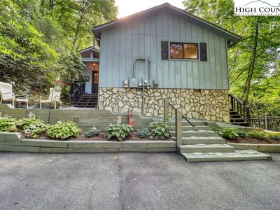 128 Skyview Lane, Banner Elk, NC, 28604
