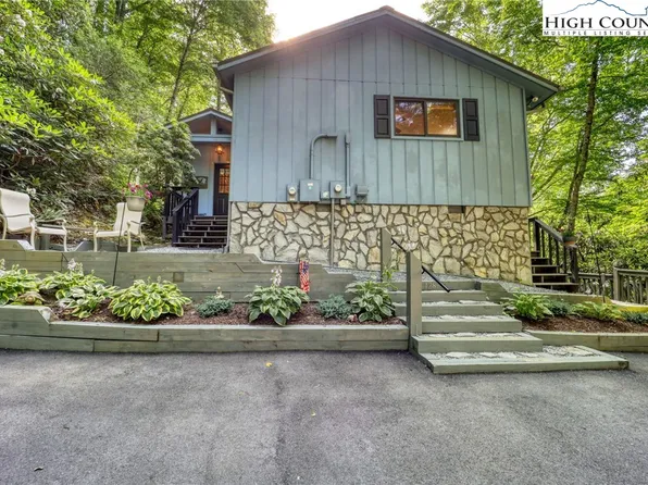 128 Skyview Lane, Banner Elk, NC 28604