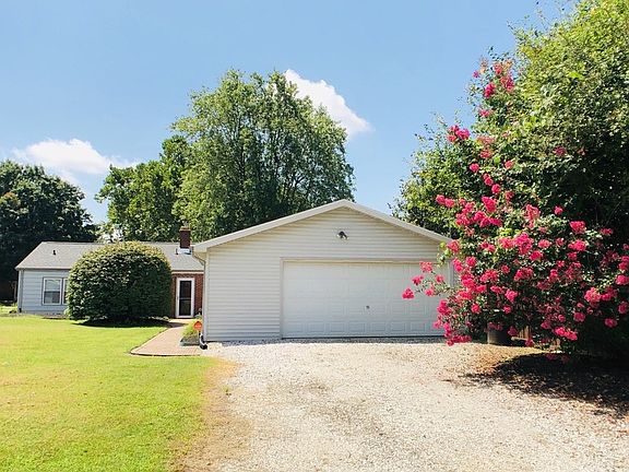 Back Driveway & Parking