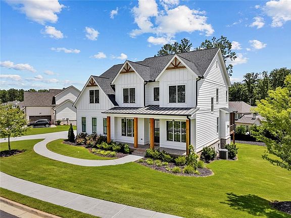 5th image of 6080 Simone St