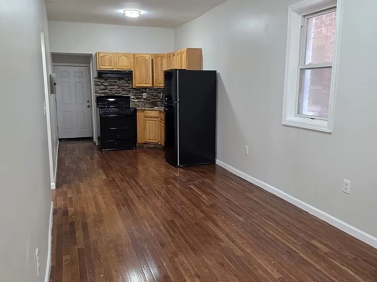 478 S 20th St #1 — Photo 6