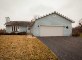 112 Seminole Pl NW, Poplar Grove, IL 61065