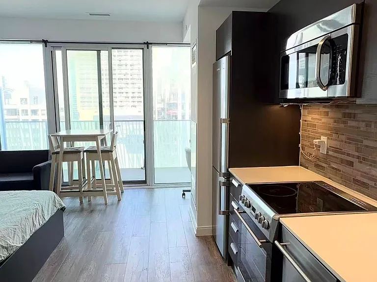 42 Charles St E #1908 — Photo 19