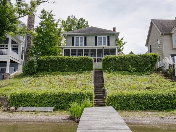 10107 Grandview Ln, Hammondsport, NY 14840