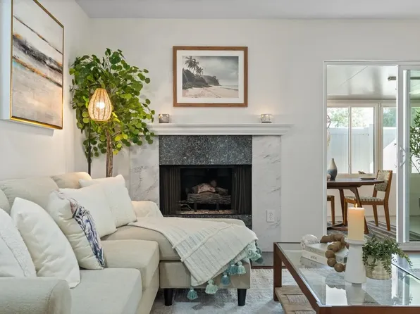 1277 Caminito Septimo, Cardiff, CA 92007