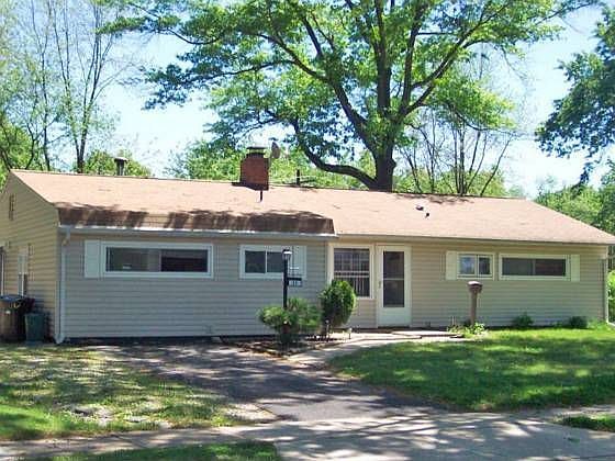 1st image of 52 Thimbleberry Ln