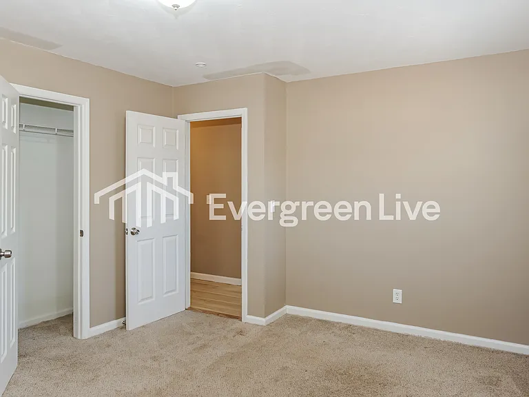 1705 Vinca St SW — Photo 8