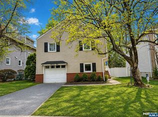 768 Dearborn St, Teaneck, NJ 07666