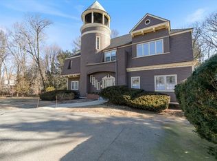 172 Chestnut St APT 10, North Andover, MA 01845