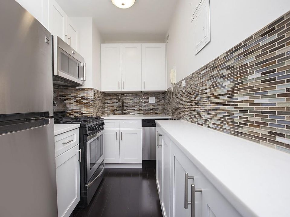 1st image of 195 Adams St APT 14E
