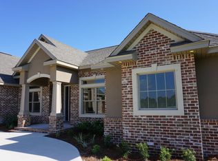 7175 Australian St, Navarre, FL 32566