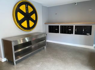 1st Floor Studio w/ in unit W/D, Seattle, WA 98102