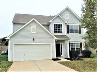 14708 Castletown House Dr, Charlotte, NC 28273