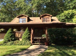 3641 Hawks Rest Rd, Pacific, MO 63069