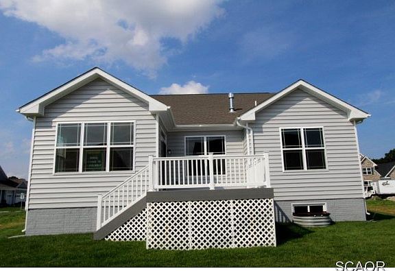 2nd image of 29515 Glenwood Dr