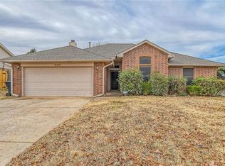 8301 Stonewood Dr, Oklahoma City, OK 73135