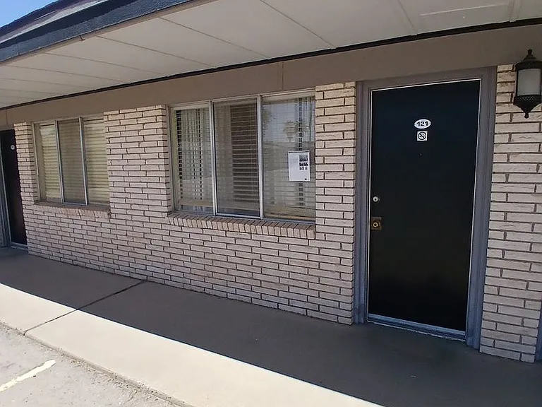 2146 W Picacho Ave — Photo 20