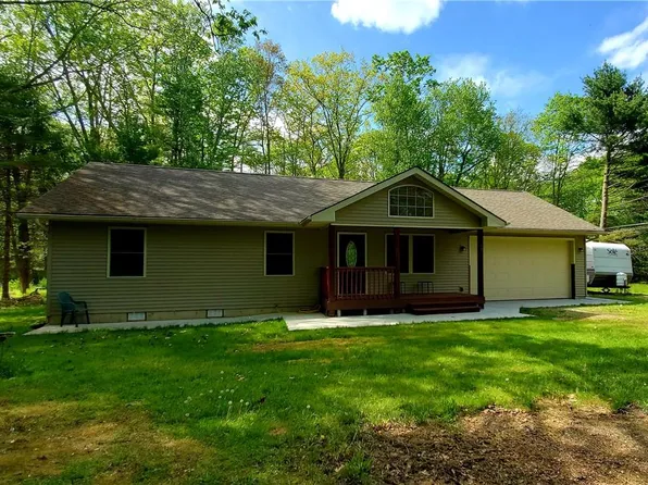 69 Hartung Road, Highland Lake, NY 12743