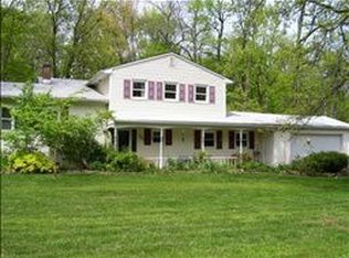 203 Greenwood Dr, Millington, NJ 07946