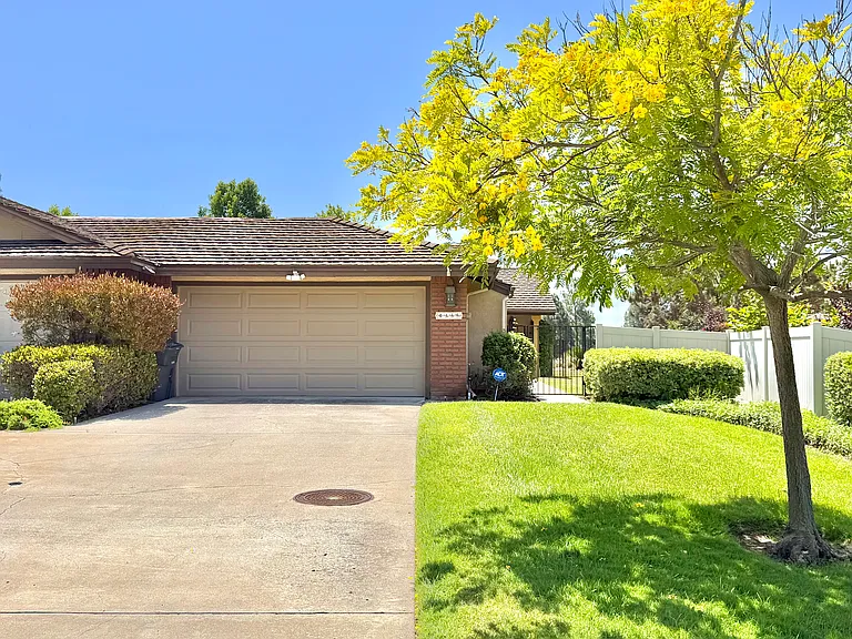 4335 Los Padres Dr — Photo 1