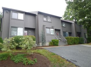 5 Wake Robin Rd UNIT 2602, Lincoln, RI 02865