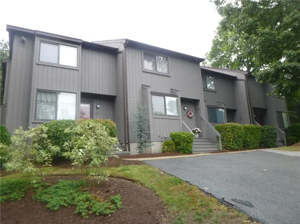 5 Wake Robin Rd Unit 2602, Lincoln, RI 02865