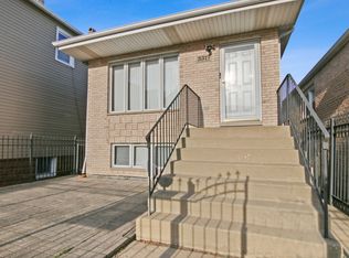 3317 S Aberdeen St, Chicago, IL 60608