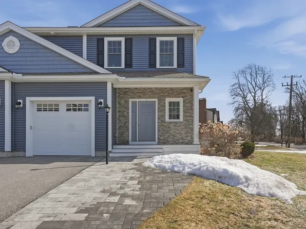 1 Garvey Rd #1, Woburn, MA 01801